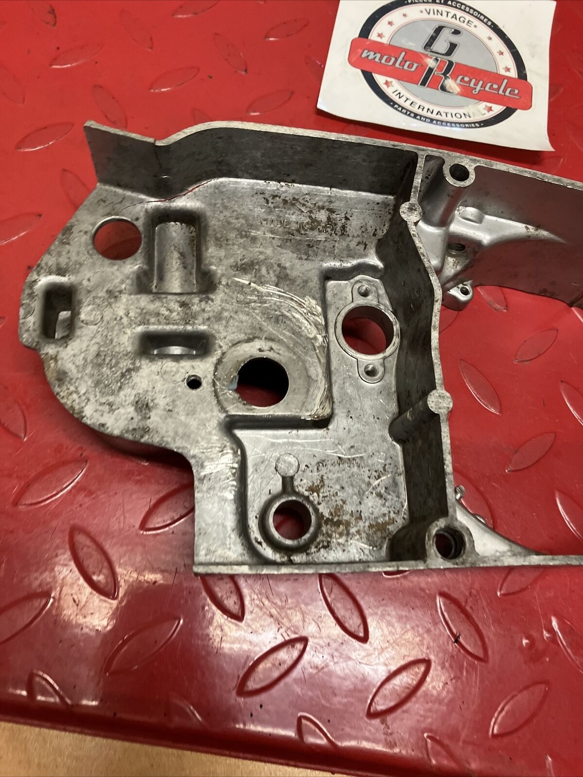 Suzuki TC125 1972 Left crankcase stator cover 1973 1974