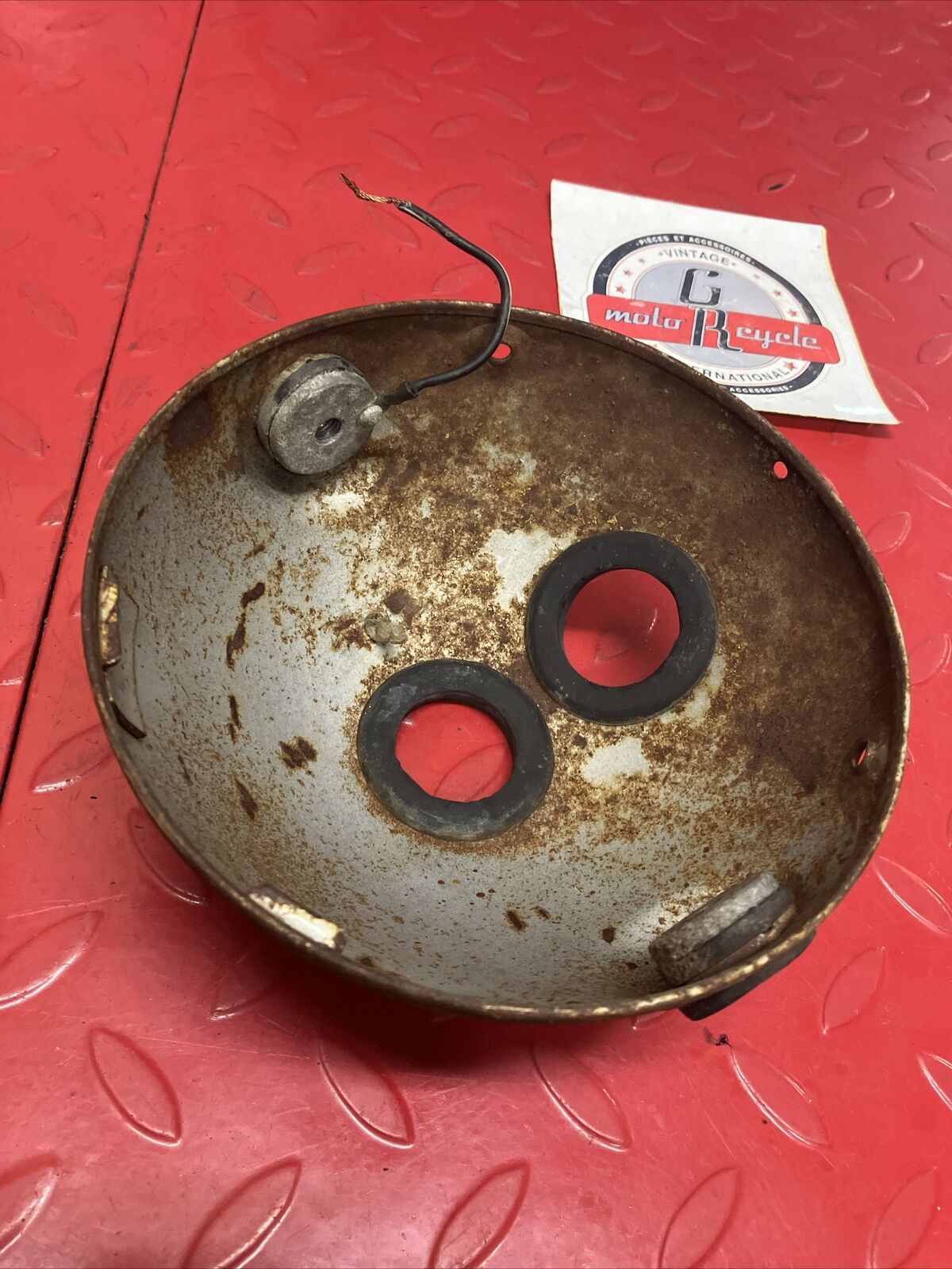 Suzuki RV90 1975 Headlight bucket head light housing