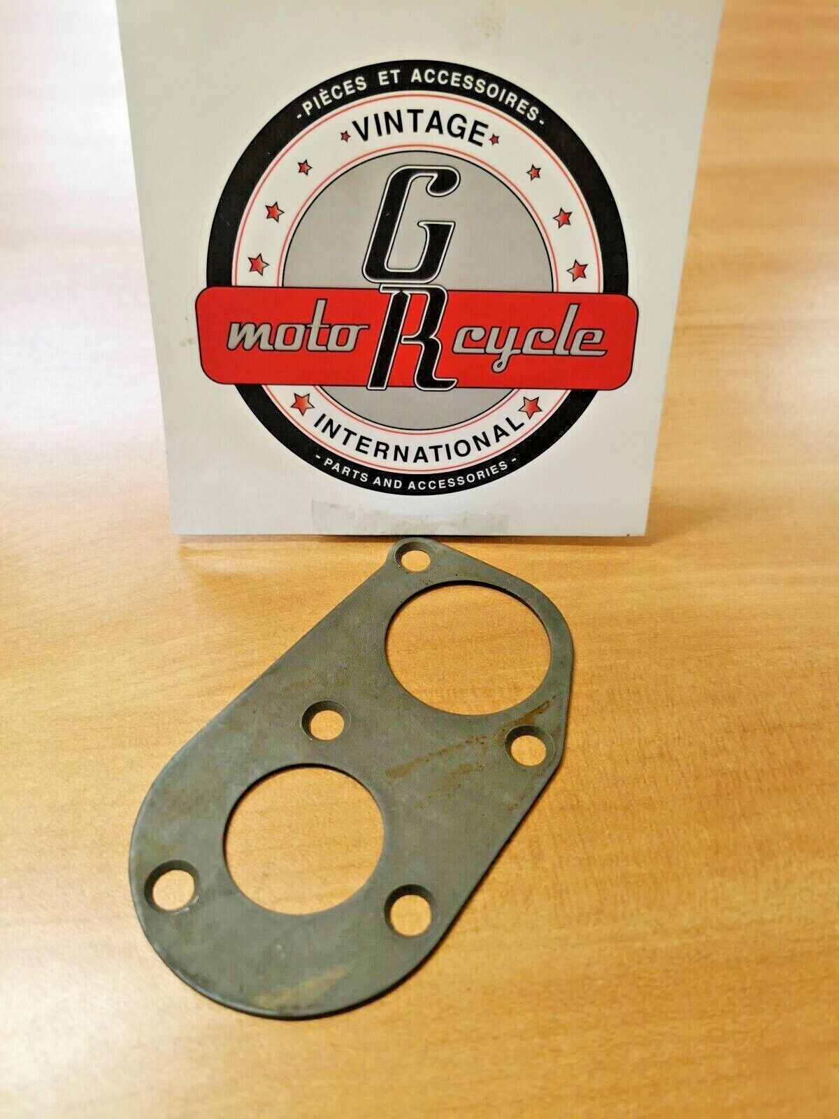 NOS CAN-AM TNT MX TRANSMISSION BEARING RETAINING PLATE 420-227-550 CA4
