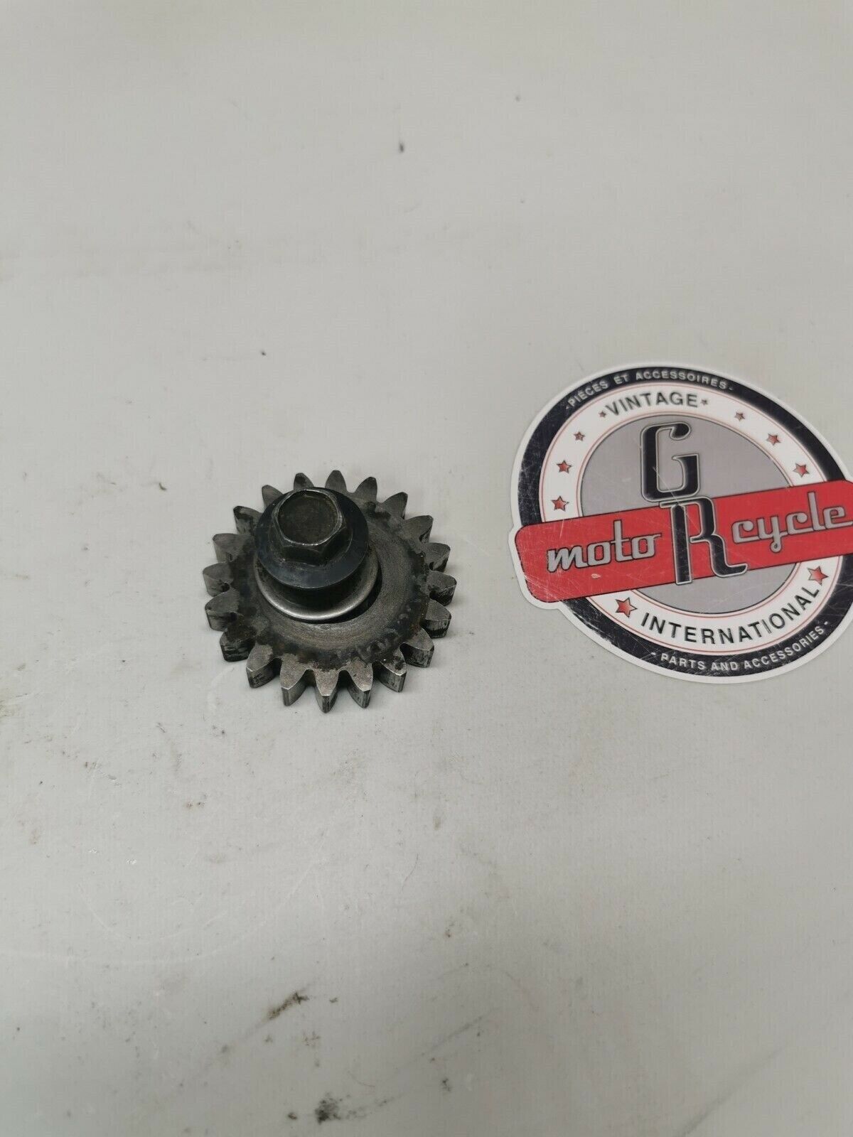 Honda CR250R 1982 crankshaft crank shaft primary drive gear 2