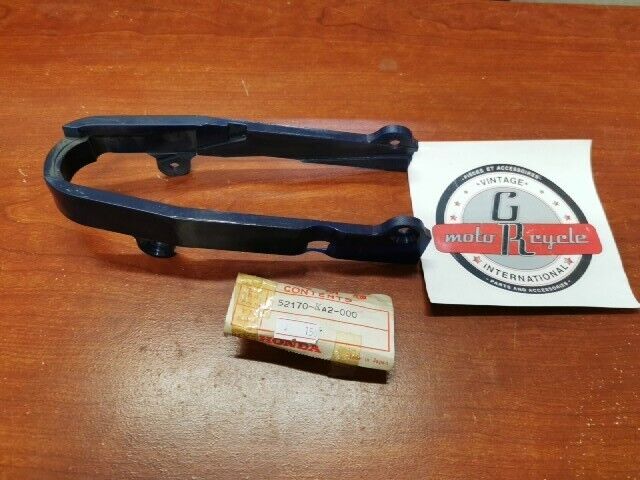 NOS Honda 1981 - 1983 XR200R CHAIN SLIDER 52170-KA2-000 H86