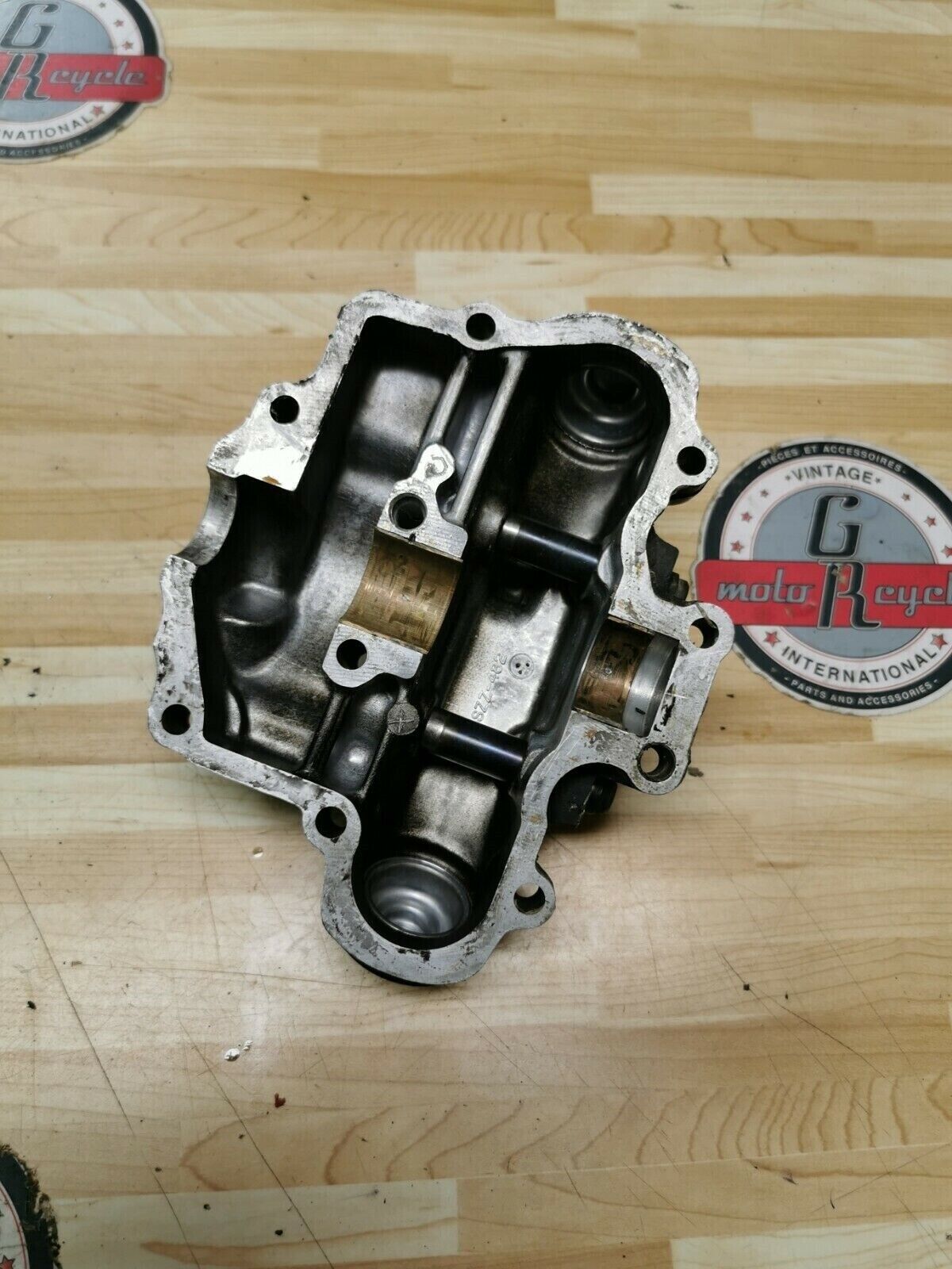 Suzuki DR100 1985 cylinder jug barrel head valve cover