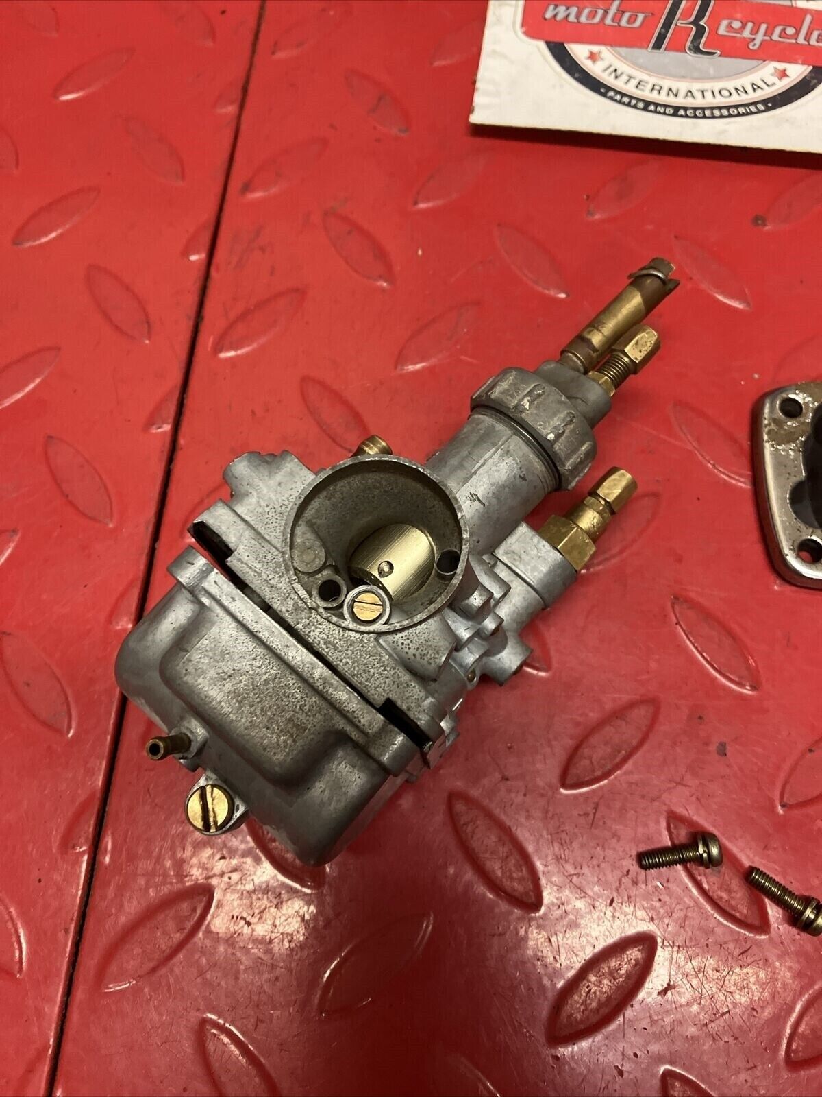 Suzuki RV90 1975 carburetor