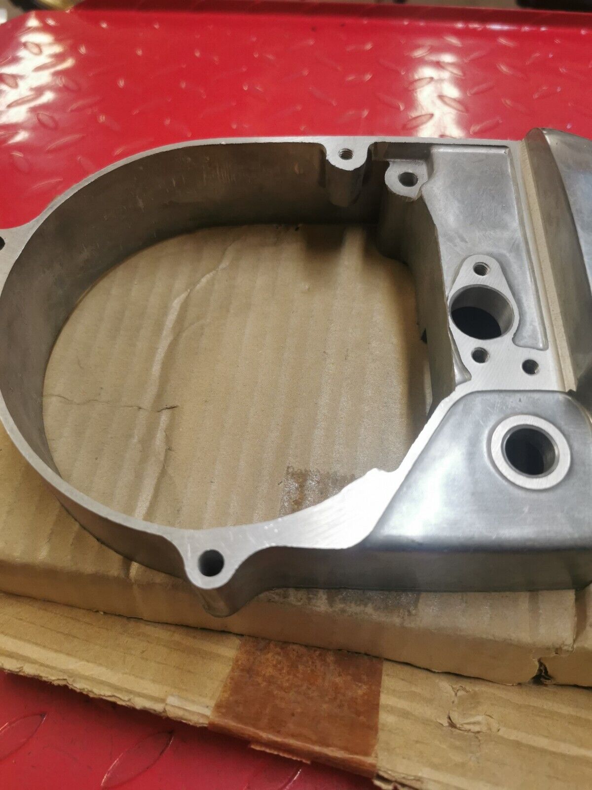 NOS YAMAHA DT125 1972 - 1975 OEM LEFT LH CRANKCASE COVER 314-15411-01-00 Y35