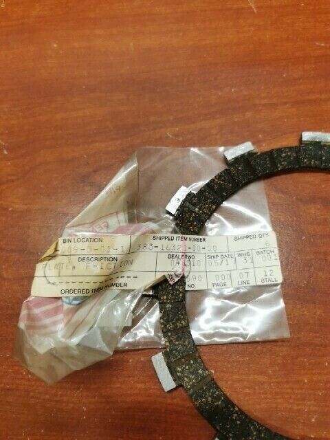 NOS Yamaha FRICTION PLATE 383-16321-00-00 SUB 4H7-16321-01-00 4H7-16321-02- Y118