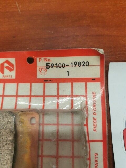 NOS Suzuki GSX600F PAD SET (INCOMPLETE) 59100-19820 S33