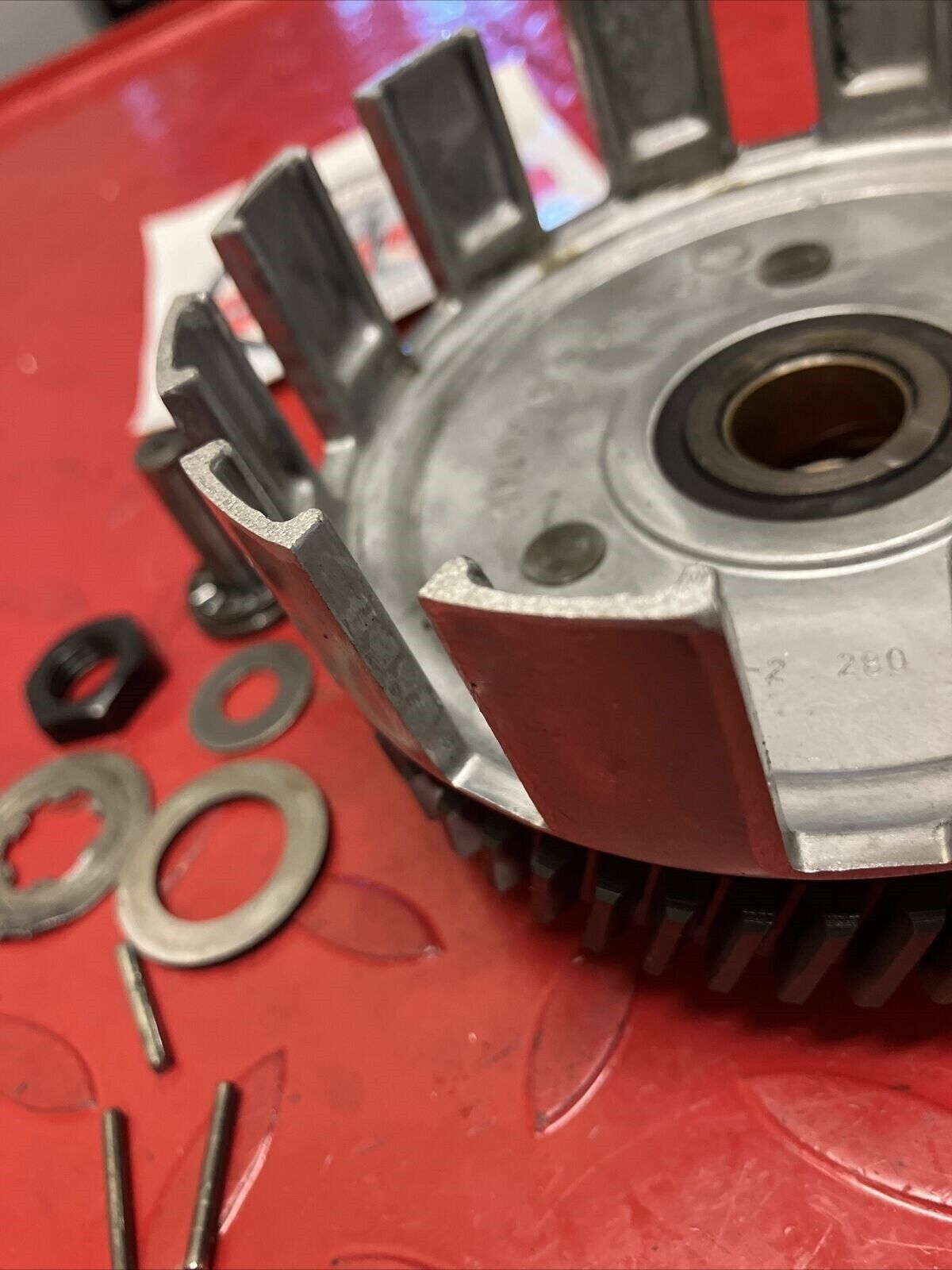 Suzuki DS100 1978 complete clutch assy basket hub pressure plate