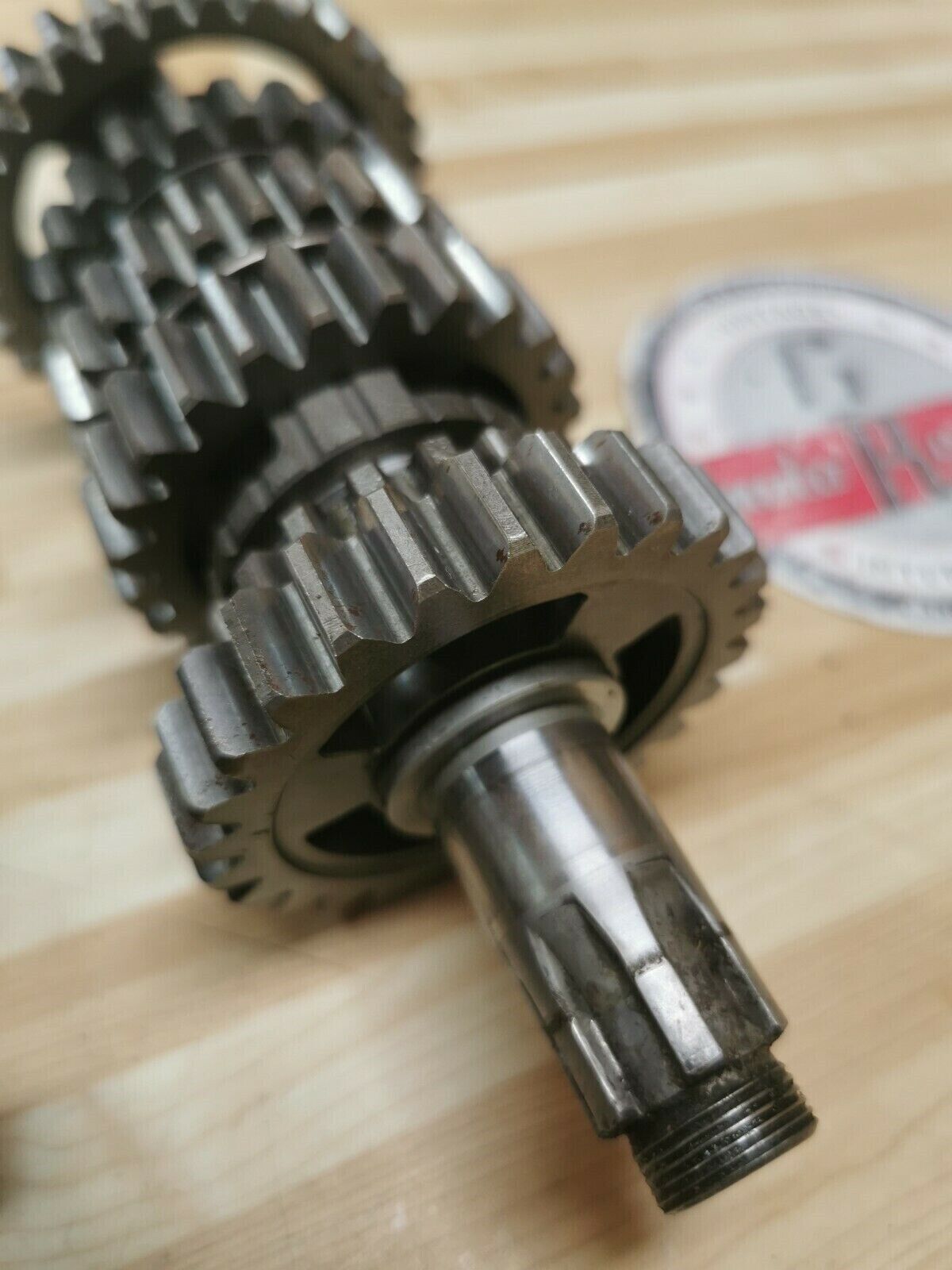 Yamaha YZ125 1985 transmssion mainshaft countershaft input output shaft gear