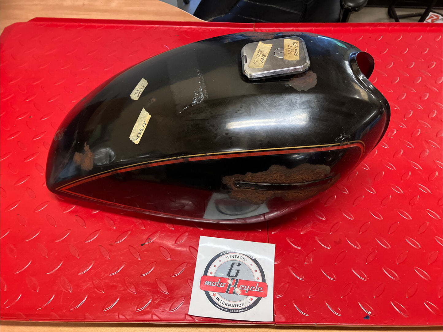 Kawasaki KZ440 LTD 1982 fuel tank gas petrol reservoir 6