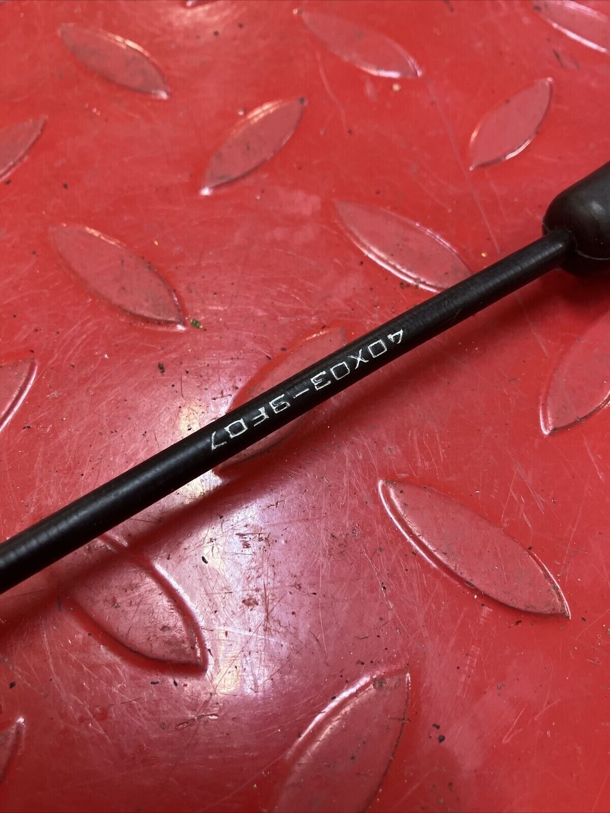 Suzuki RM125 1985 throttle cable 1984