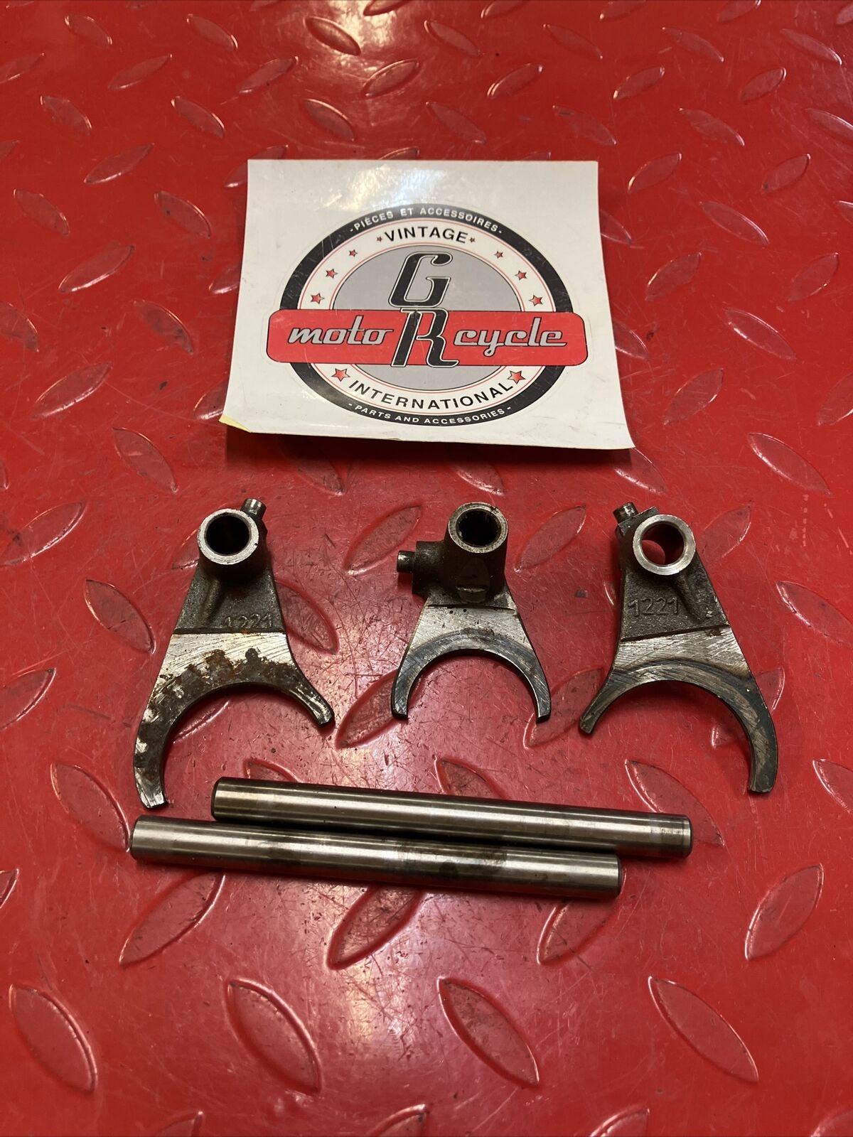 Can-Am Qualifier 250 1977 transmission gearshift gear shift forks