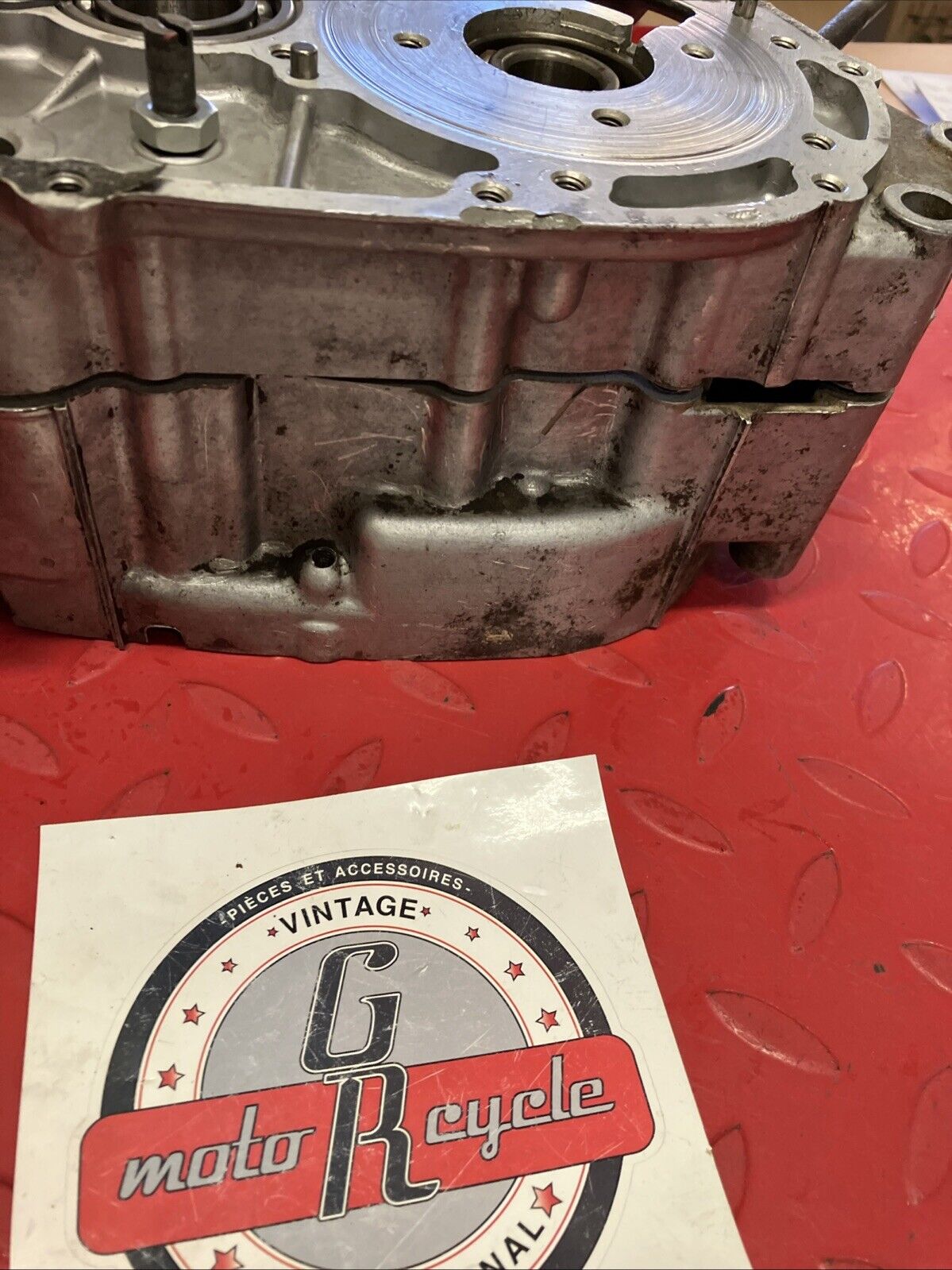 Kawasaki G5 1972 crankcase crank case set left right 2