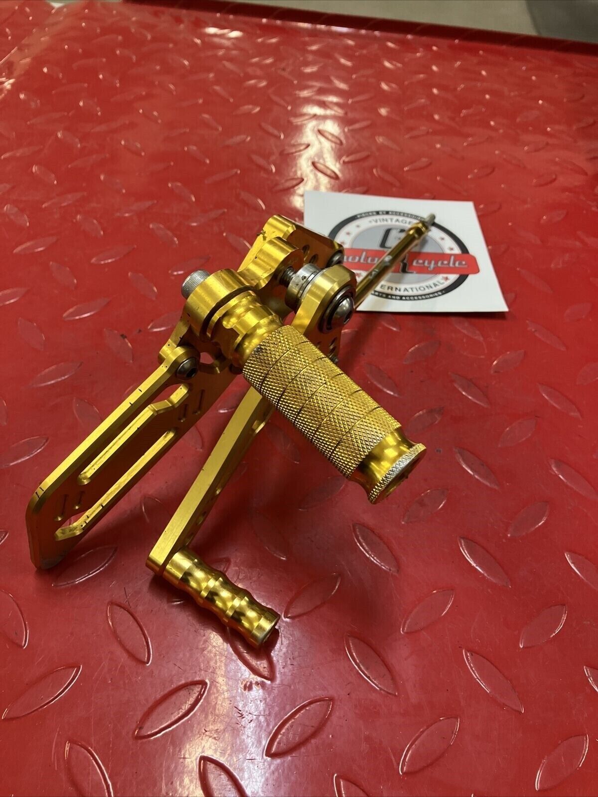 Suzuki GSXR1000 2003 Gold shifter left footpeg foot peg linkage 25600-40F00 2004
