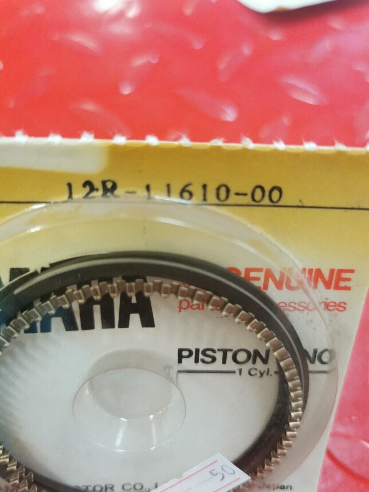 NOS YAMAHA PISTON RING SET STD 12R-11610-00-00 Superseded by 26M-11610-40-00 Y27