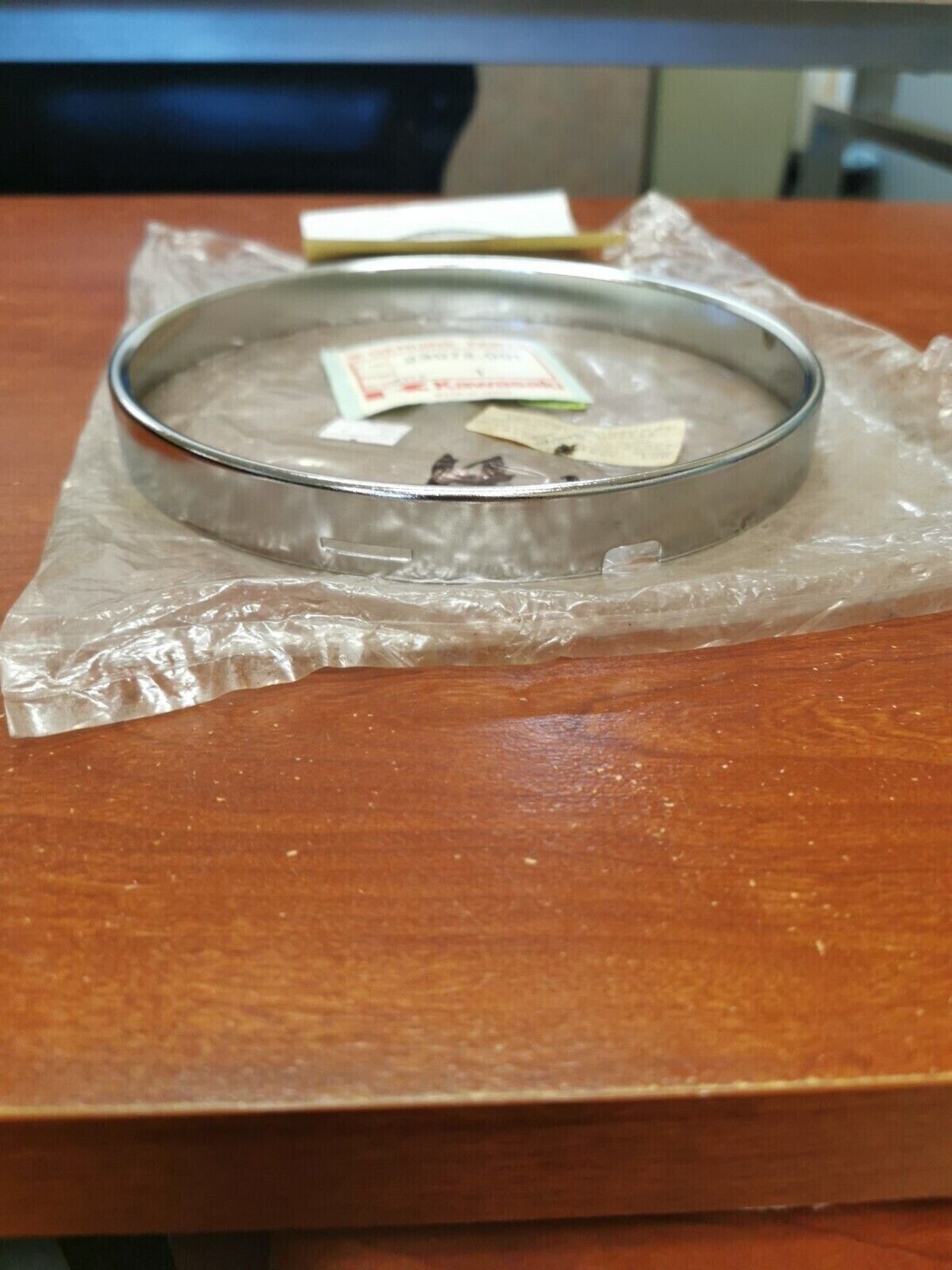 NOS Kawasaki Z1 KZ900 KZ650 KZ1000 KZ550 HEAD LAMP RETAINER RING 23072-001 K34