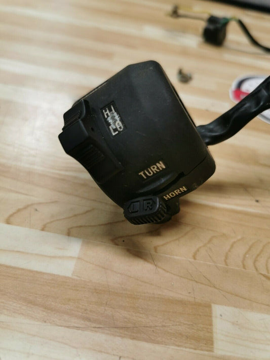 Yamaha DT200 1986 turn signal flasher light horn switch controle module