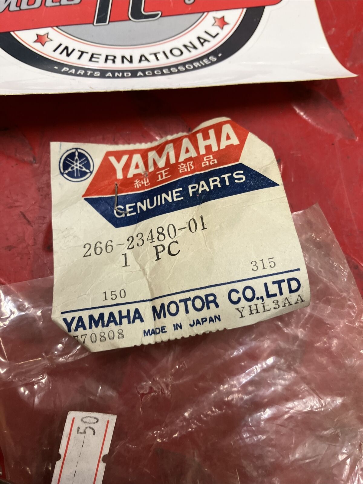 NOS Yamaha DT100 DX100 RD60 RX50 U5 U7E YJ1 STEERING LOCK 266-23480-01 Y25