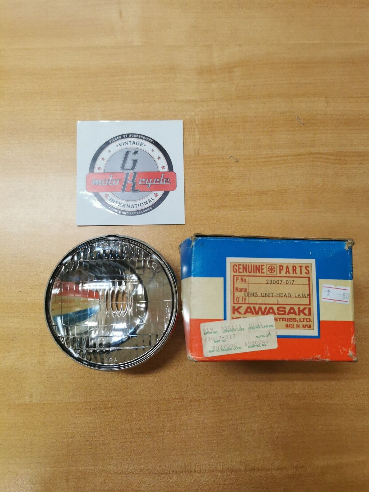 Nos Kawasaki GS bushmaster 1969-74 LENS UNIT HEAD LAMP 23007-017  K3
