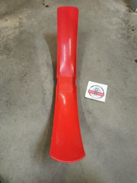 NOS PRESTON PETTY I B FRONT MUDER FENDER RED