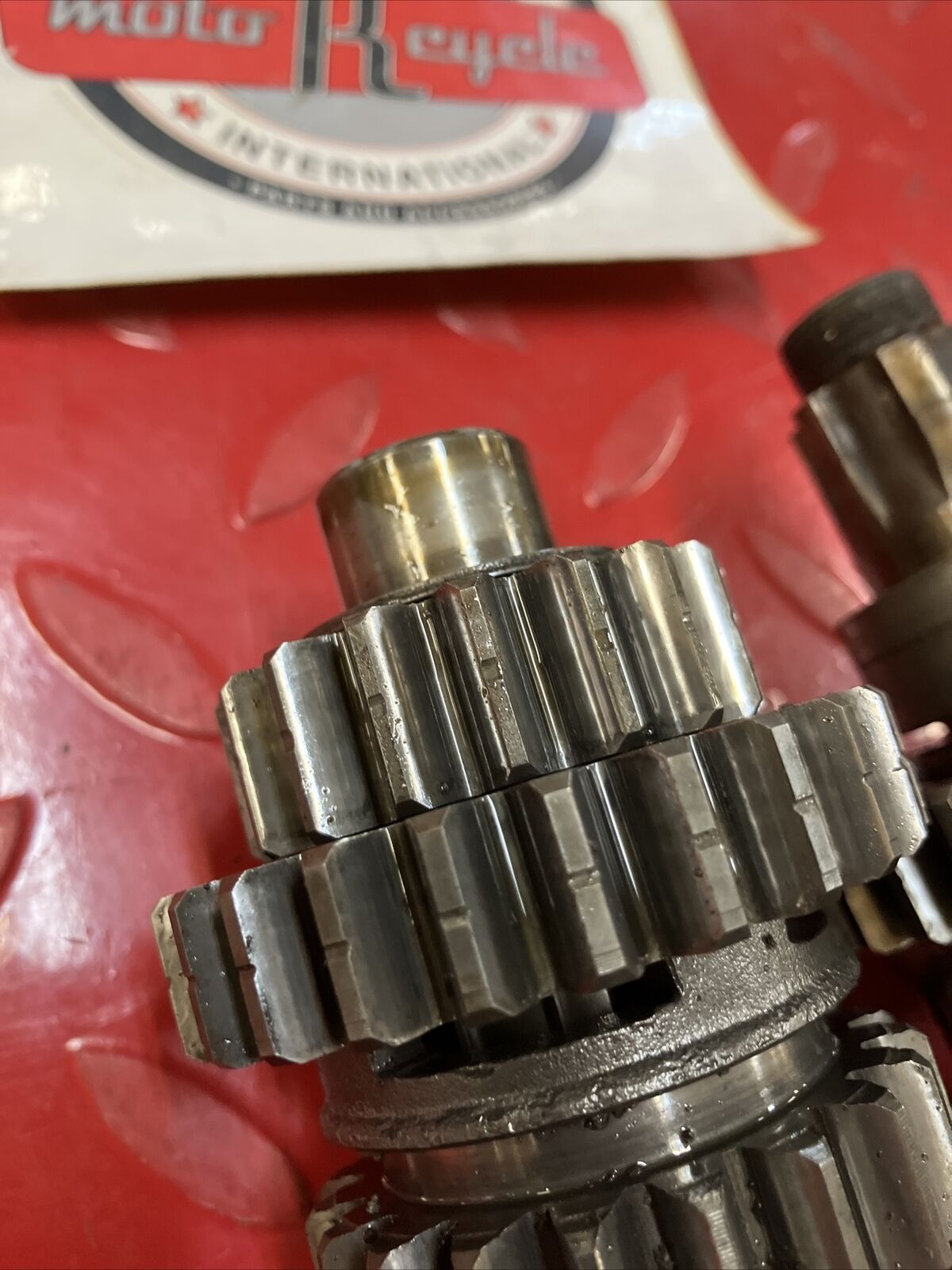 Yamaha YZ400 1977 transmission mainshaft countershaft main counter shaft gear