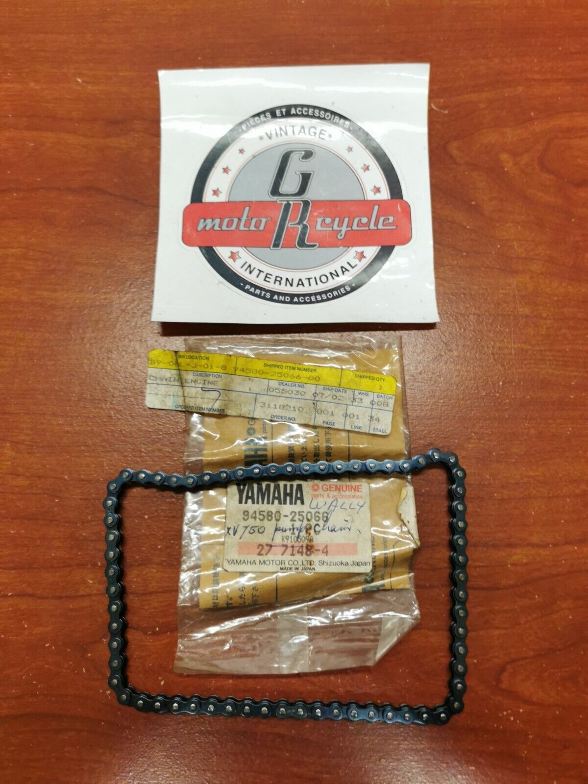 NEW NOS Yamaha XJ650 XV700 XV750 XV920 XV1100 XVS11 CHAIN 94580-25066-00 Y96