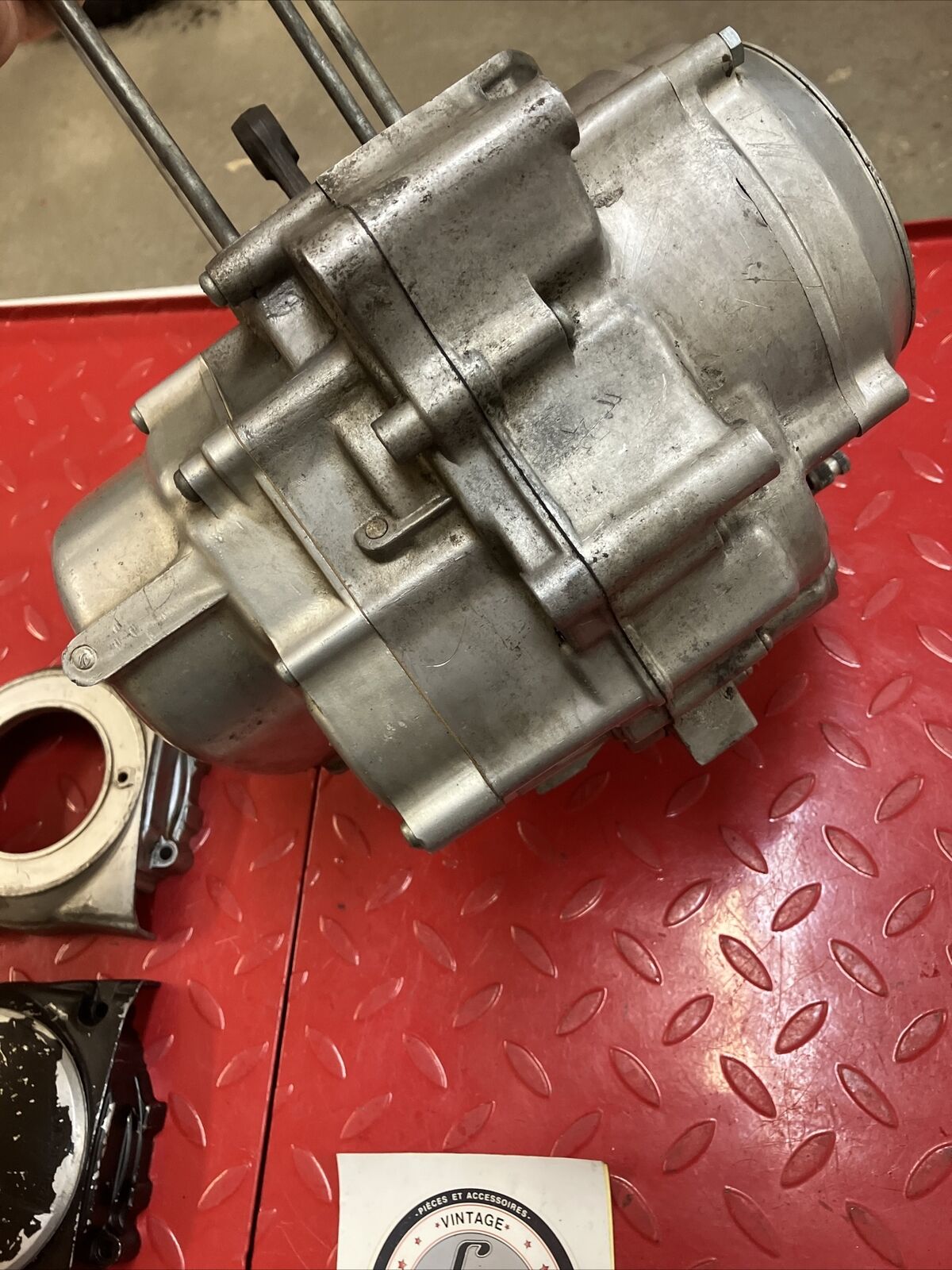 Honda CL100 engine mottor bottom end crankcase crankshaft transmission