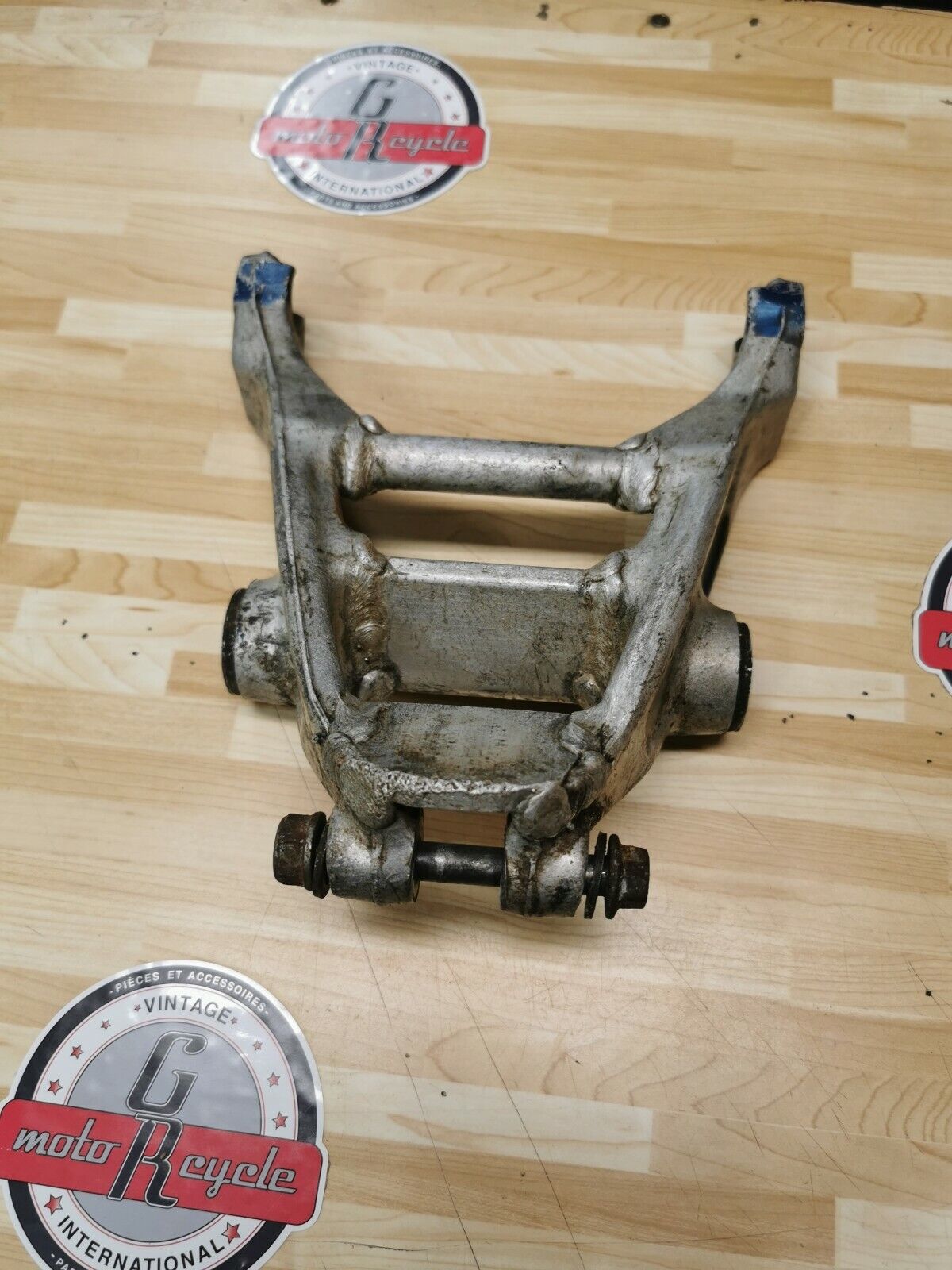 Suzuki RM125 1982 rear swingarm linkage cushion lever RM465 RM250 1982 1983