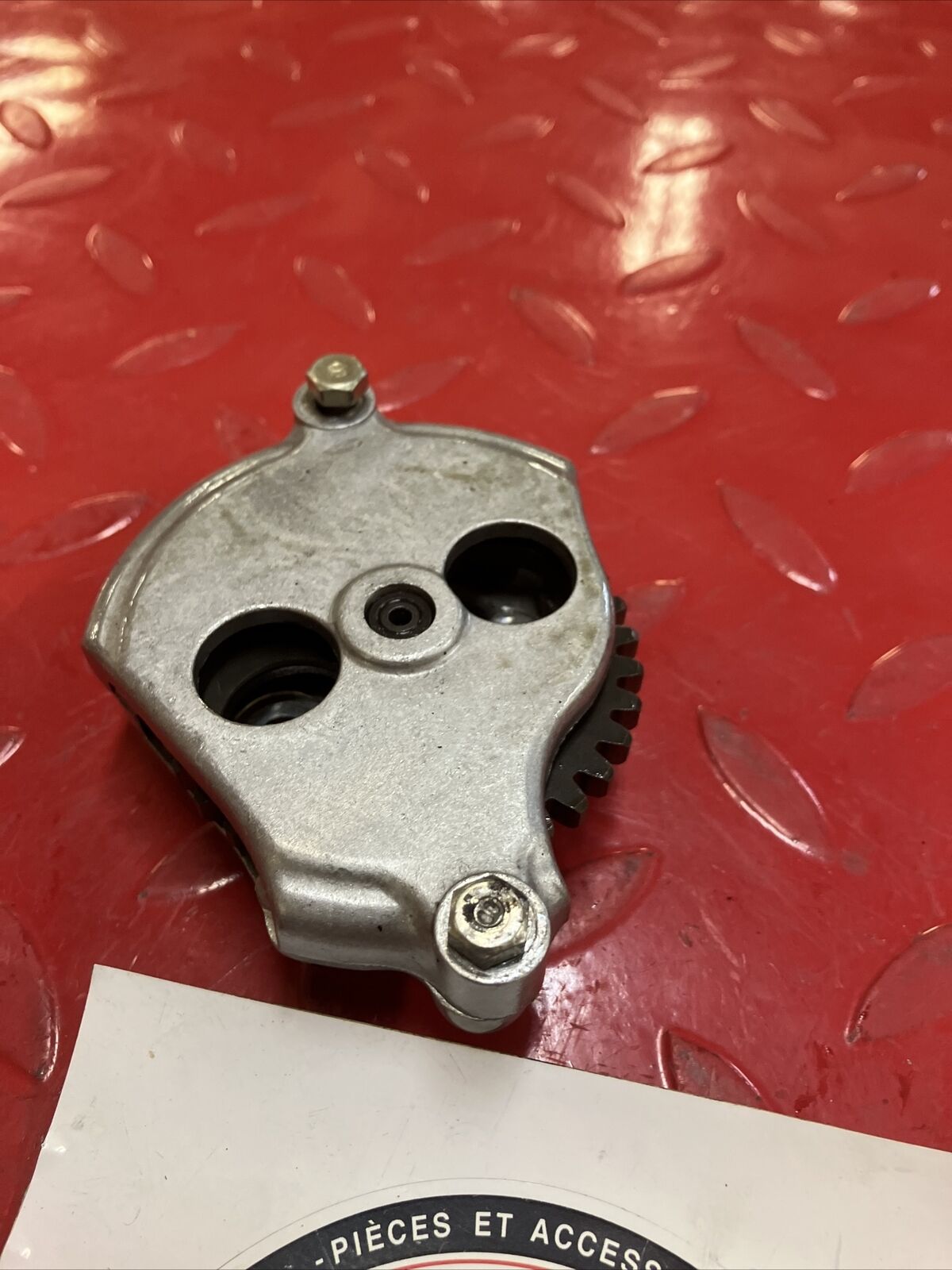 Honda XR80R 1986 oil pump