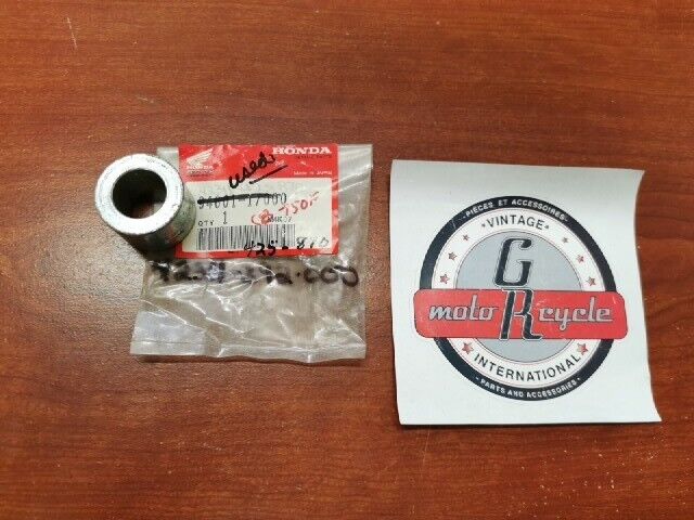 Honda CB650 C P CB750 A C F K P REAR WHEEL SIDE COLLAR 42311-392-000 H84