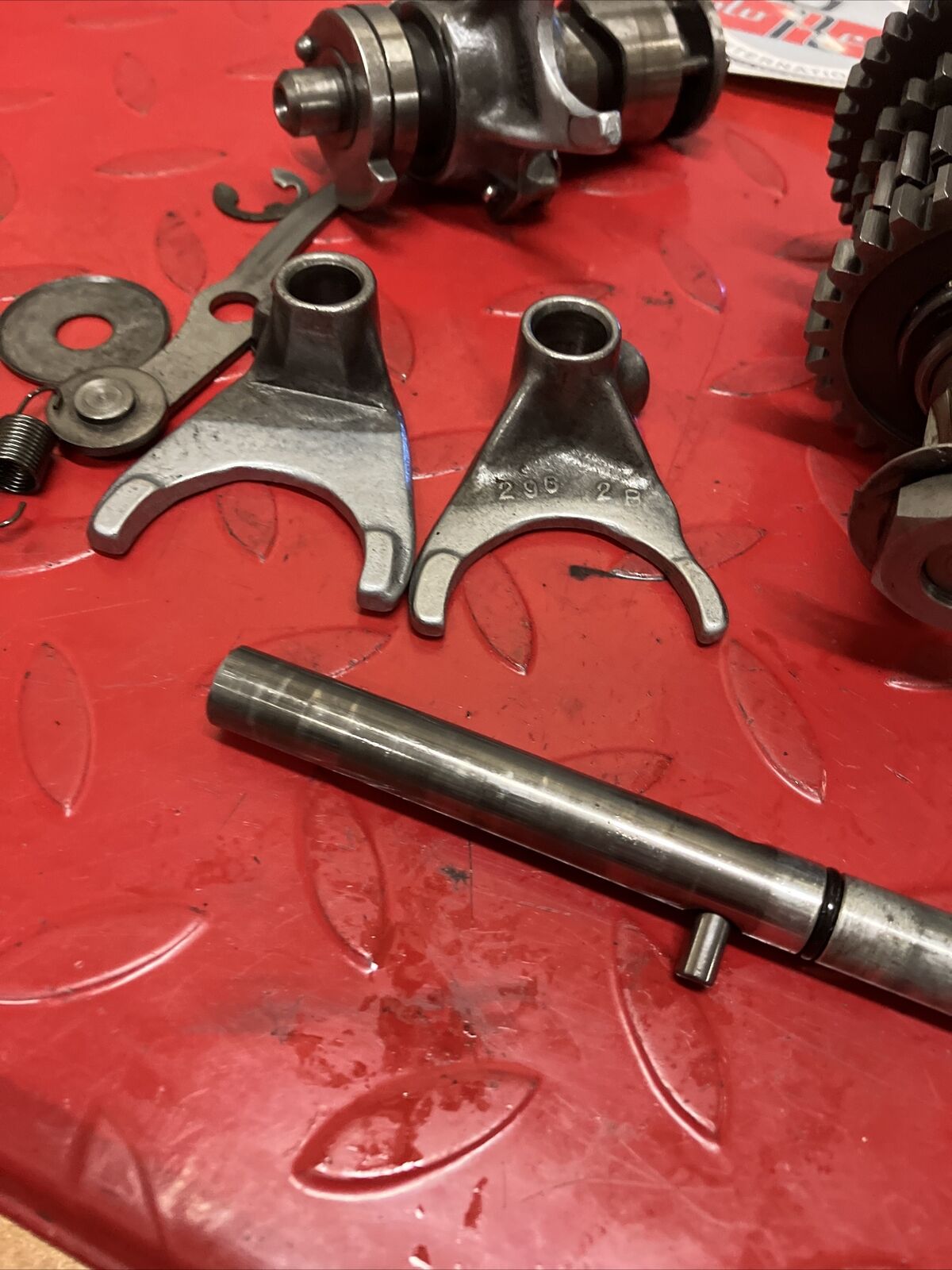 Yamaha U7E 1972 V70 transmission main counter shaft axle gear forks shift drum