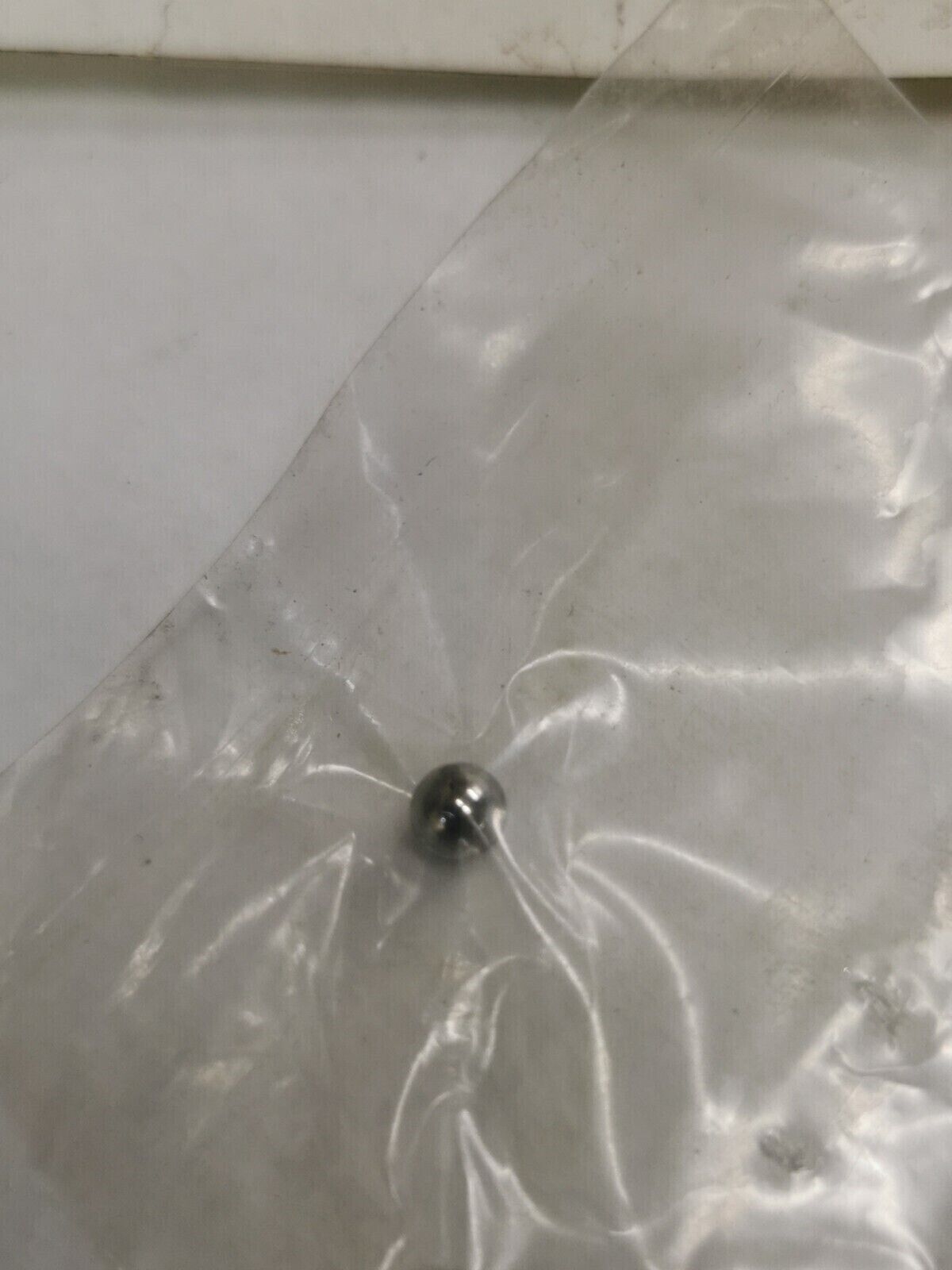 NOS KAWASAKI STEEL BALL 600A0600 K33