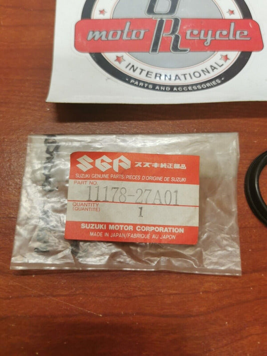 NOS Suzuki GSF1200 HEAD COVER NO.2 GASKET 11178-27A01 SUB. 11178-27A02 S20
