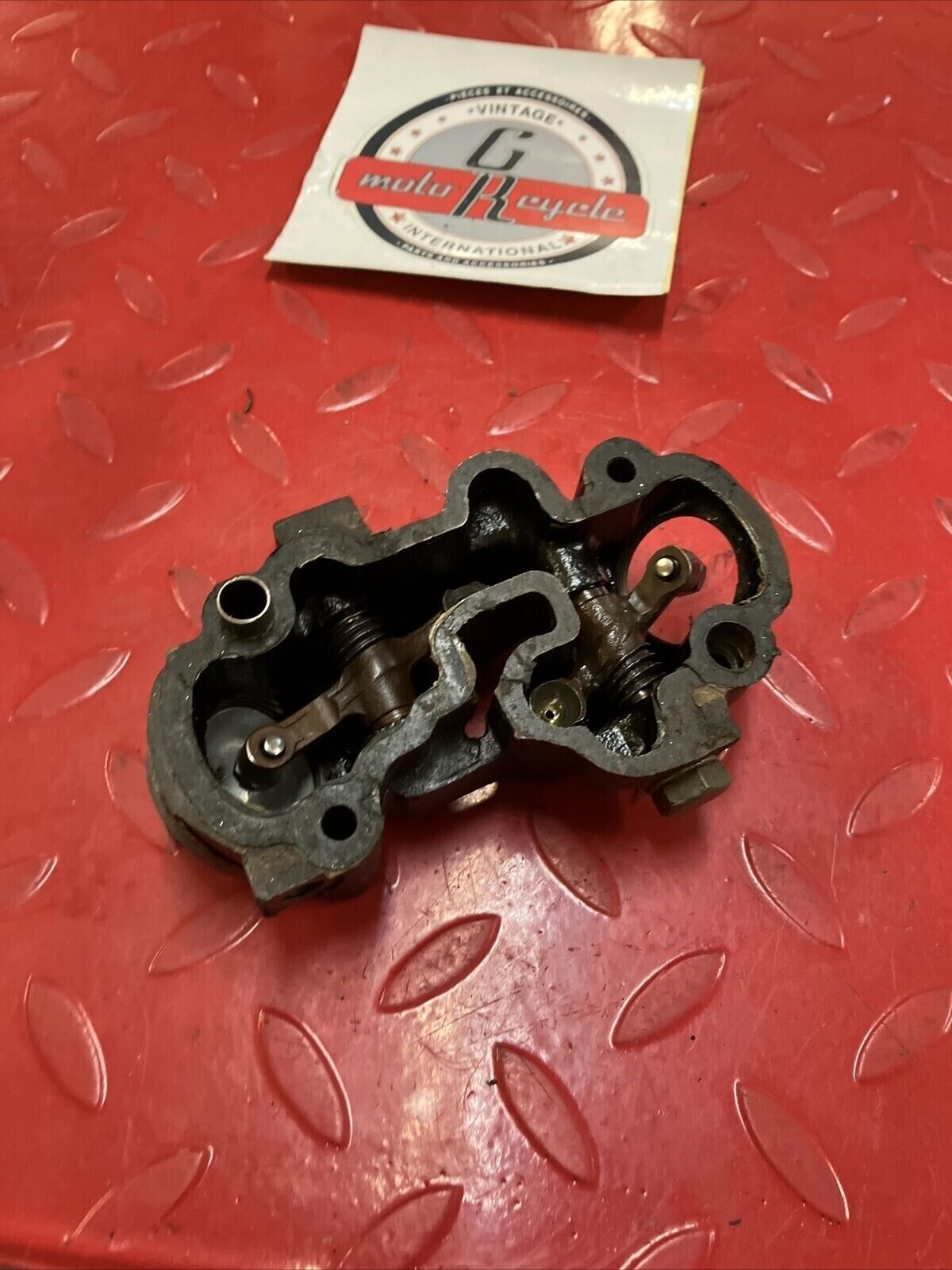 Honda C105 C105T CA105T Trail 55 cylinder jug barrel head valve cover rocker