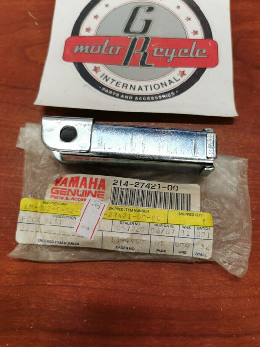 NOS Yamaha JT2 JT1 PW50 MX80 DT80 DT2 DT3 RT3 RT2 FOOTREST 214-27421-00-00 Y93