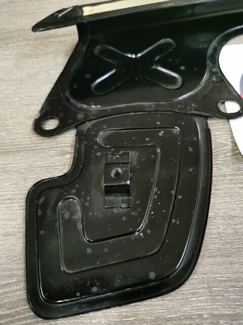 NOS YAMAHA DT250D 1977 DT400D 1977 CASE CHAIN BLACK 1M1-22311-01-33 Y160