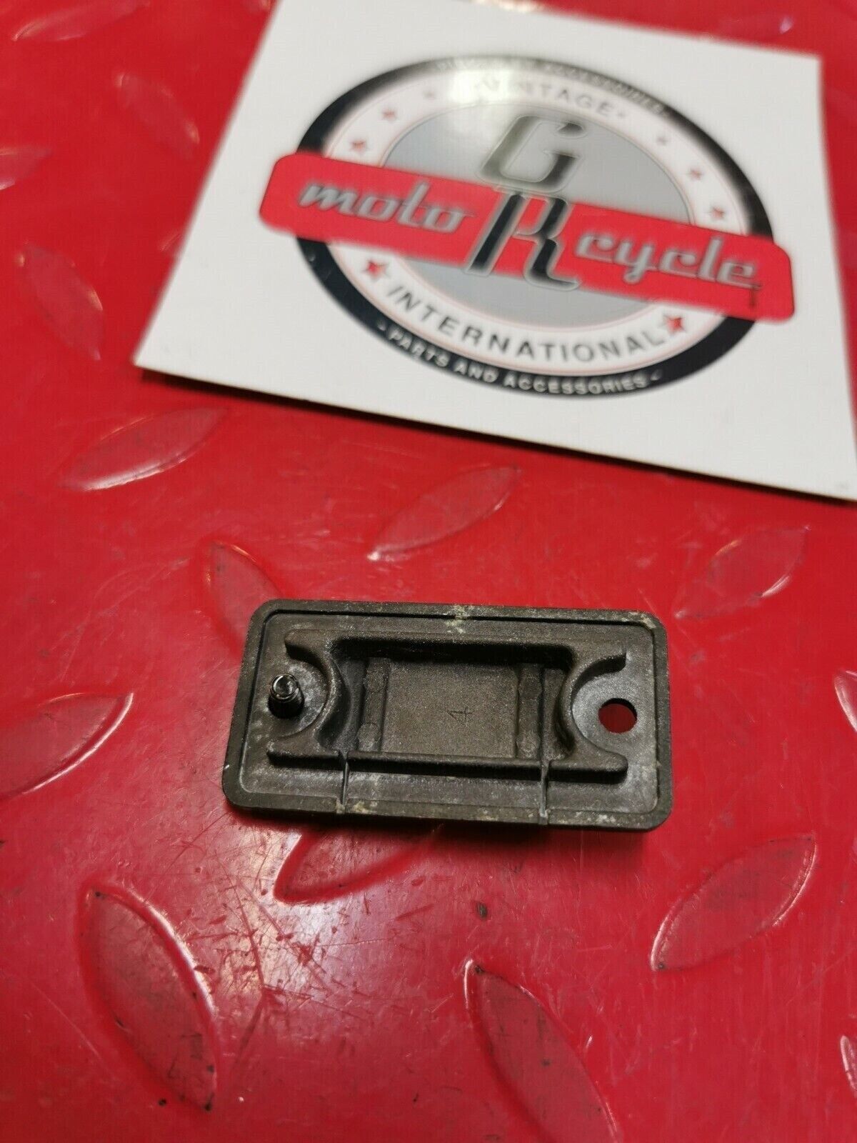 Yamaha YZ490 1988 front brake master cylinder cover cap