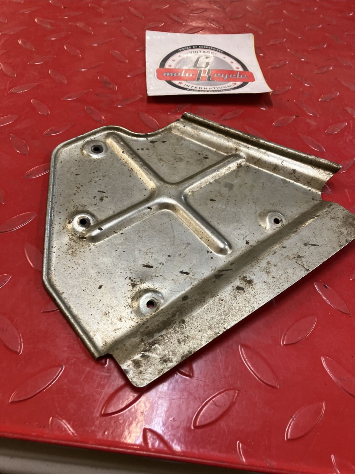 Honda XR200 1981 side cover airbox heat shield protector 1980 1982 1983