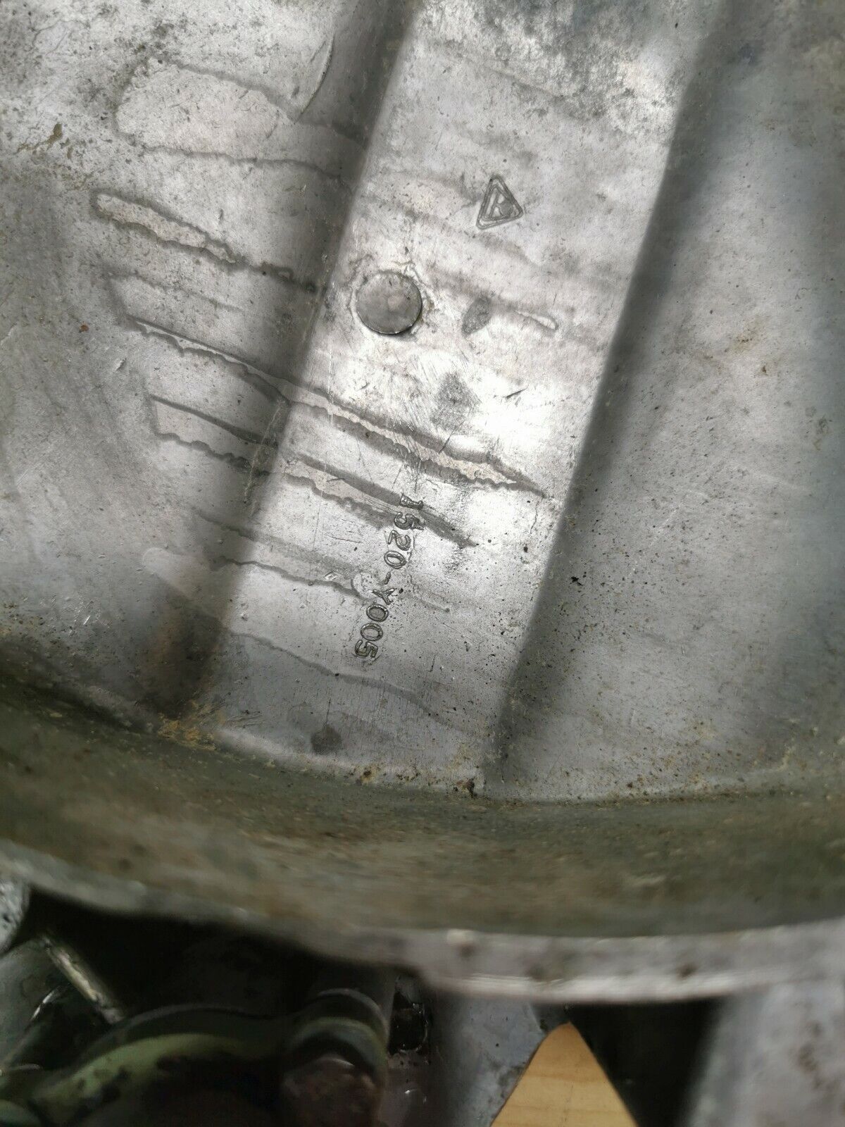 Bultaco left crankcase cover stator cover clutch lifter actuator 1520-y005