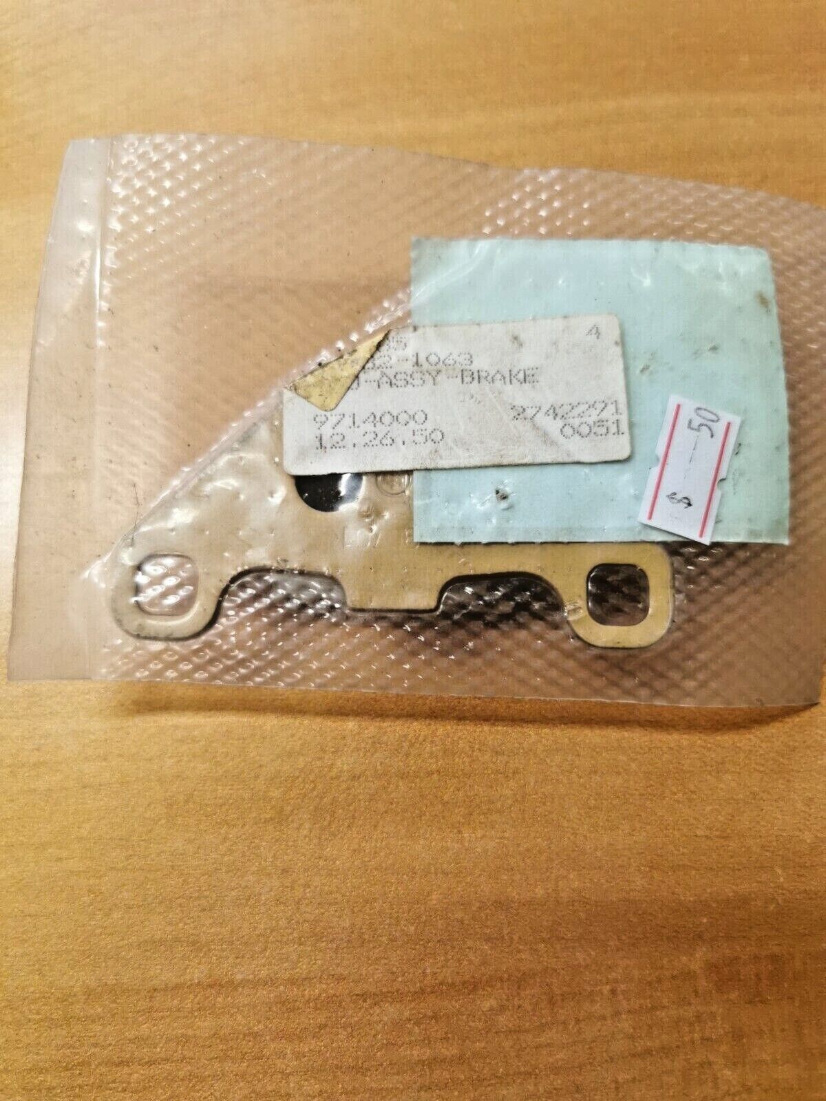 NOS KAWASAKI KLF300 1988 - 1990 BRAKE PAD 43082-1063 K7