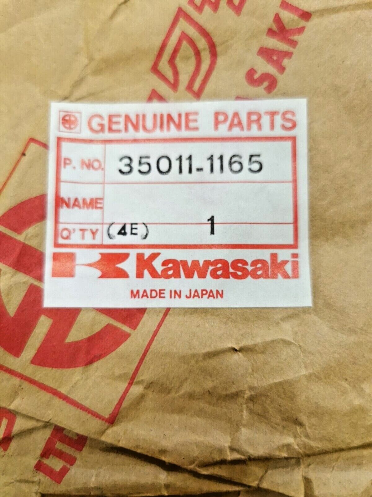 NOS KAWASAKI GPZ550 1984 - 1986 REAR STAY GRAB BAR 35011-1165 K7