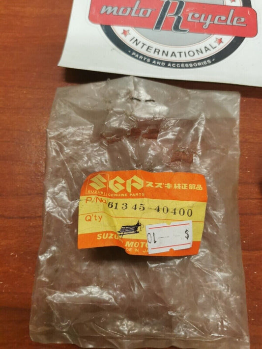 NOS Suzuki RM125N RM250 RM400 CHAIN GUIDE ROLLER 61345-40400 S19