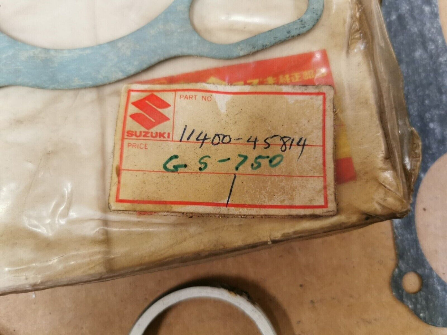 NOS SUZUKI GS750 GASKET KIT INCOMPLETE SET 11400-45814 J49