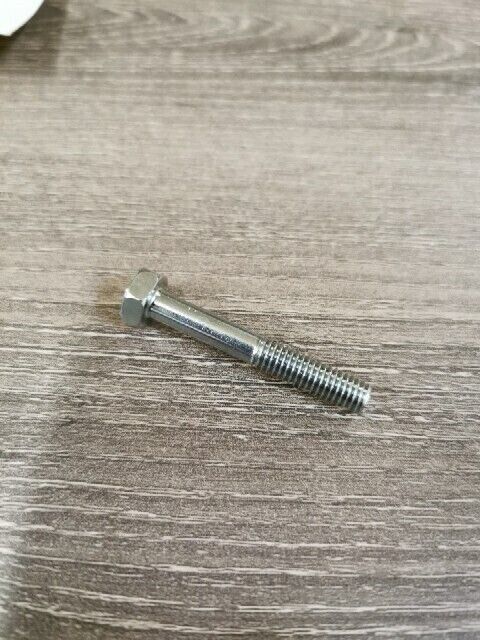 NOS SUZUKI CS50 CS50D DR500 DR500S VL1500 VZ800 BOLT 6X40 01107-06408 S47
