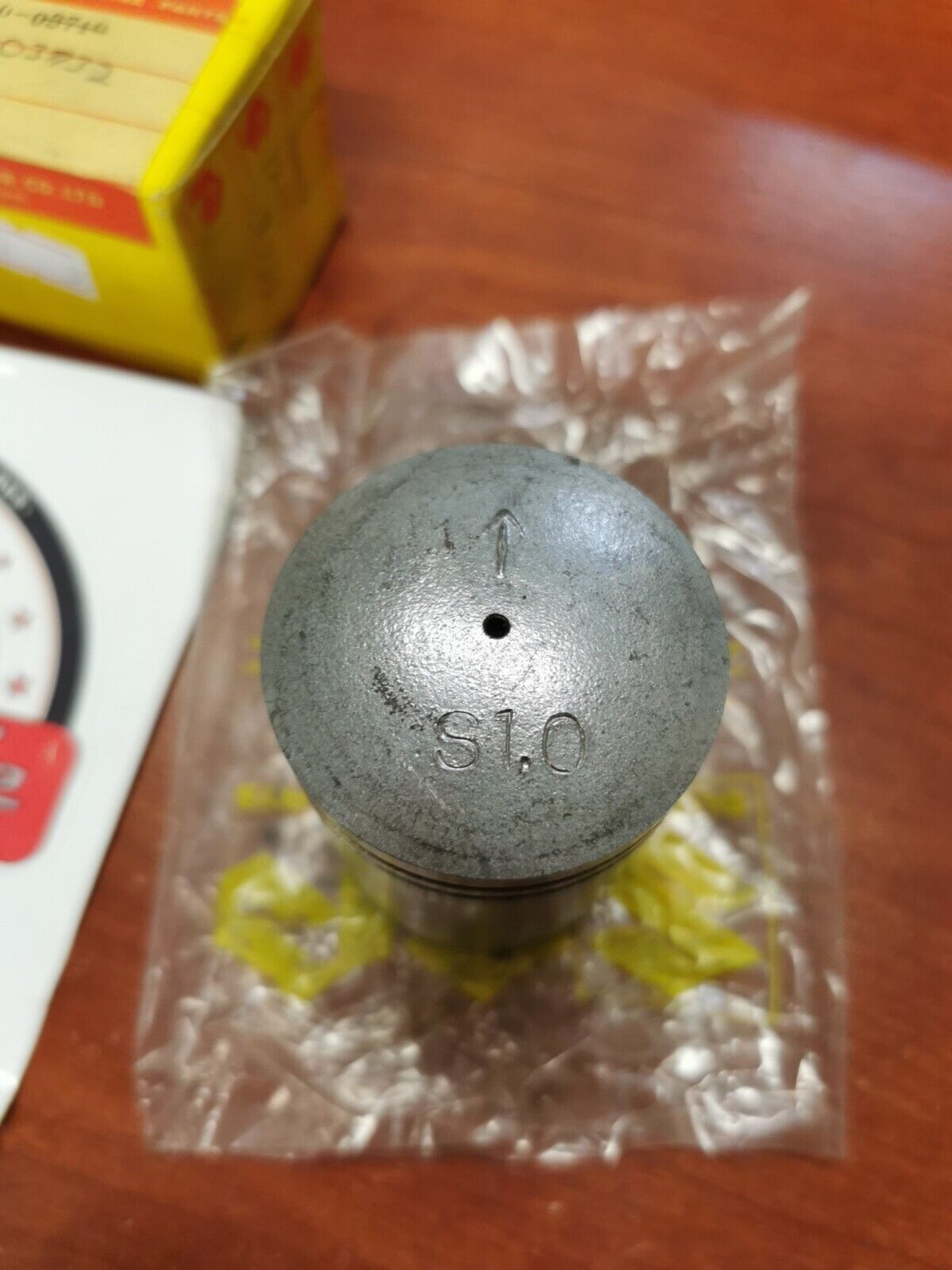 NOS Suzuki 1968 80K10 80K11 80K15 PISTON 1.0 12110-03710 S32