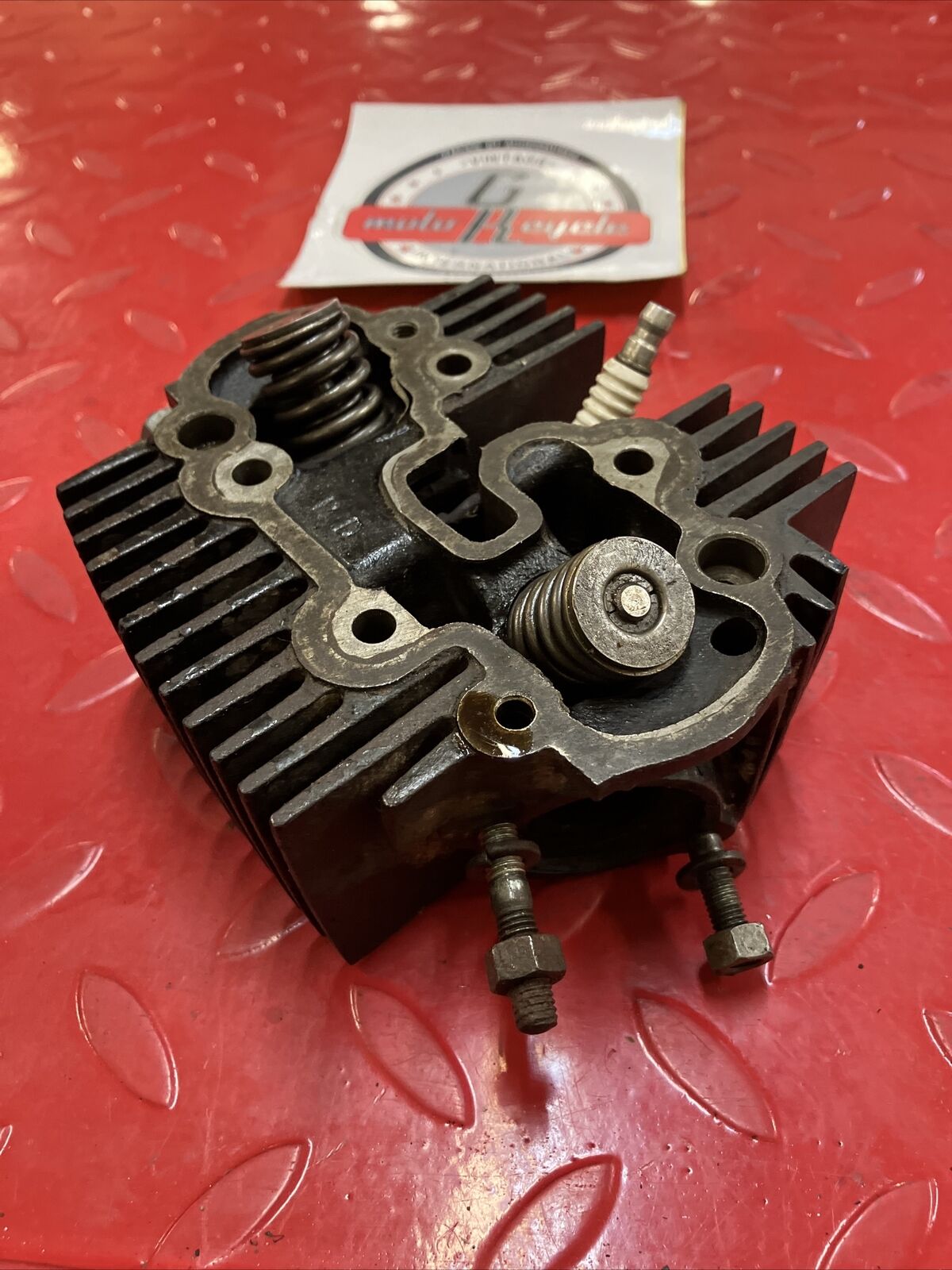 Honda C105 C105T CA105T Trail 55 cylinder jug barrel head valve