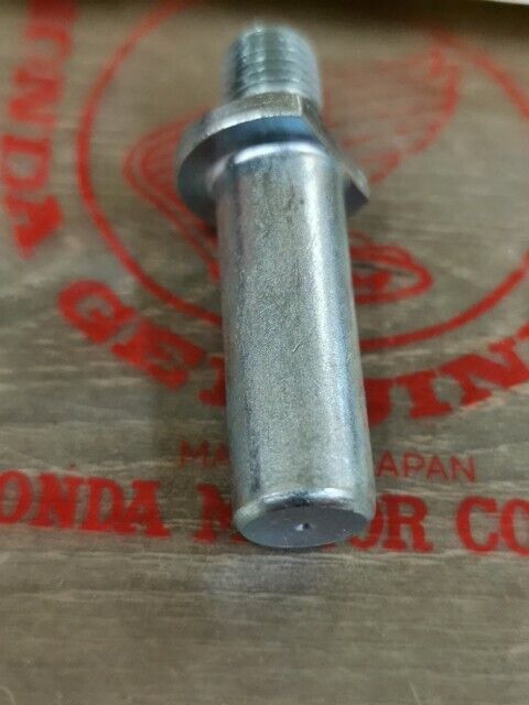 NOS HONDA SL350 SL350K1 BOLT SPROCKET 90128-312-000 H88