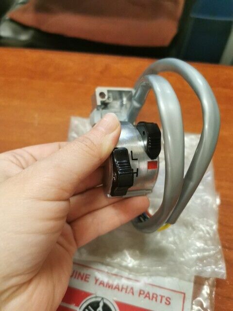 NOS Yamaha 1975 1976 TY175 1974 1976 77 TY250 HANDLE SWITCH 434-83975-00-00 Y164
