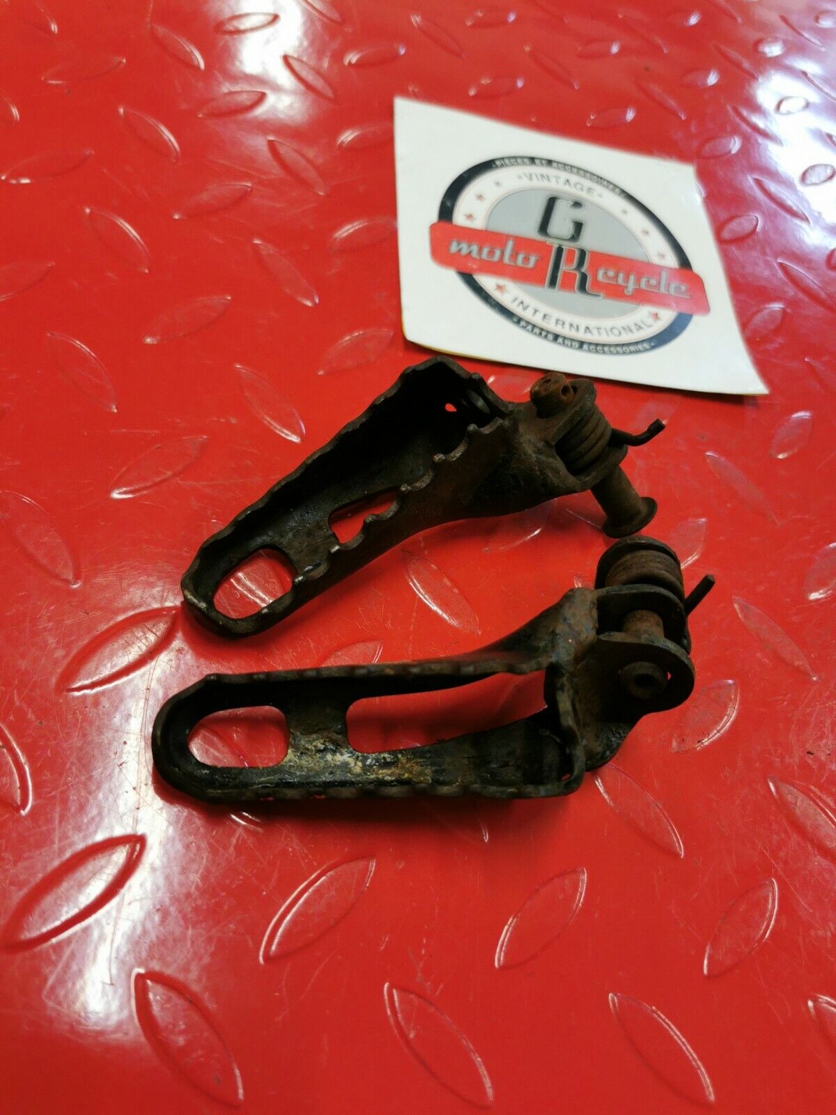 Honda CR80R 1993 footpegs foorests foot peg rest step left right 50612-GS2-000