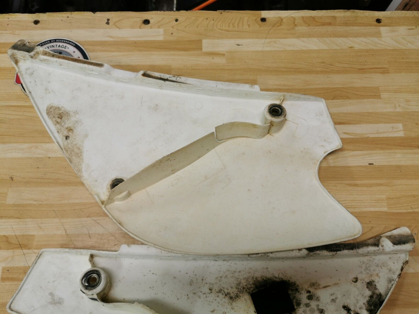 Kawasaki KX85 2004 left right side cover panel plate KX100 36001-1584-266 G