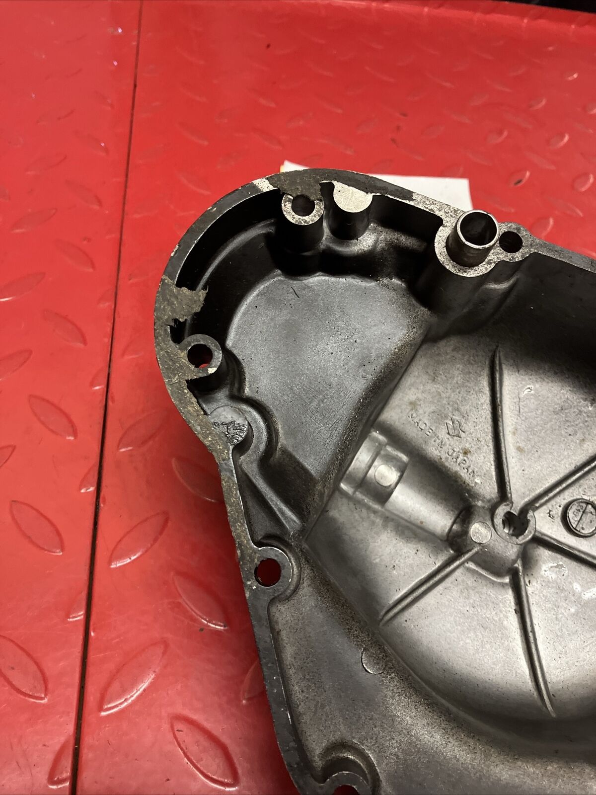 Suzuki DS100 1980 Right crankcase clutch cover
